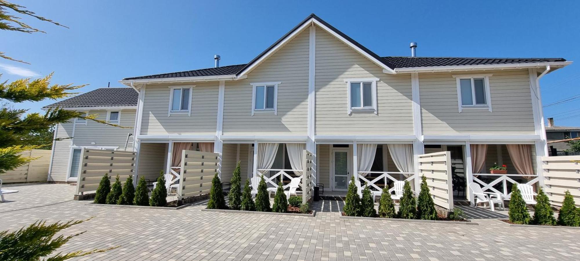 Sunville 초르노모르스크 외부 사진